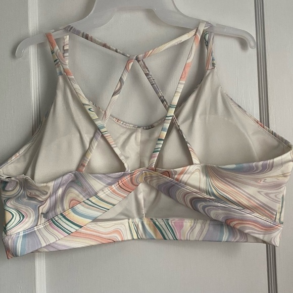 NWT -Light Support Strappy V-Neck Sports
Bra, Brown, Size: 2X - Picture 4 of 6